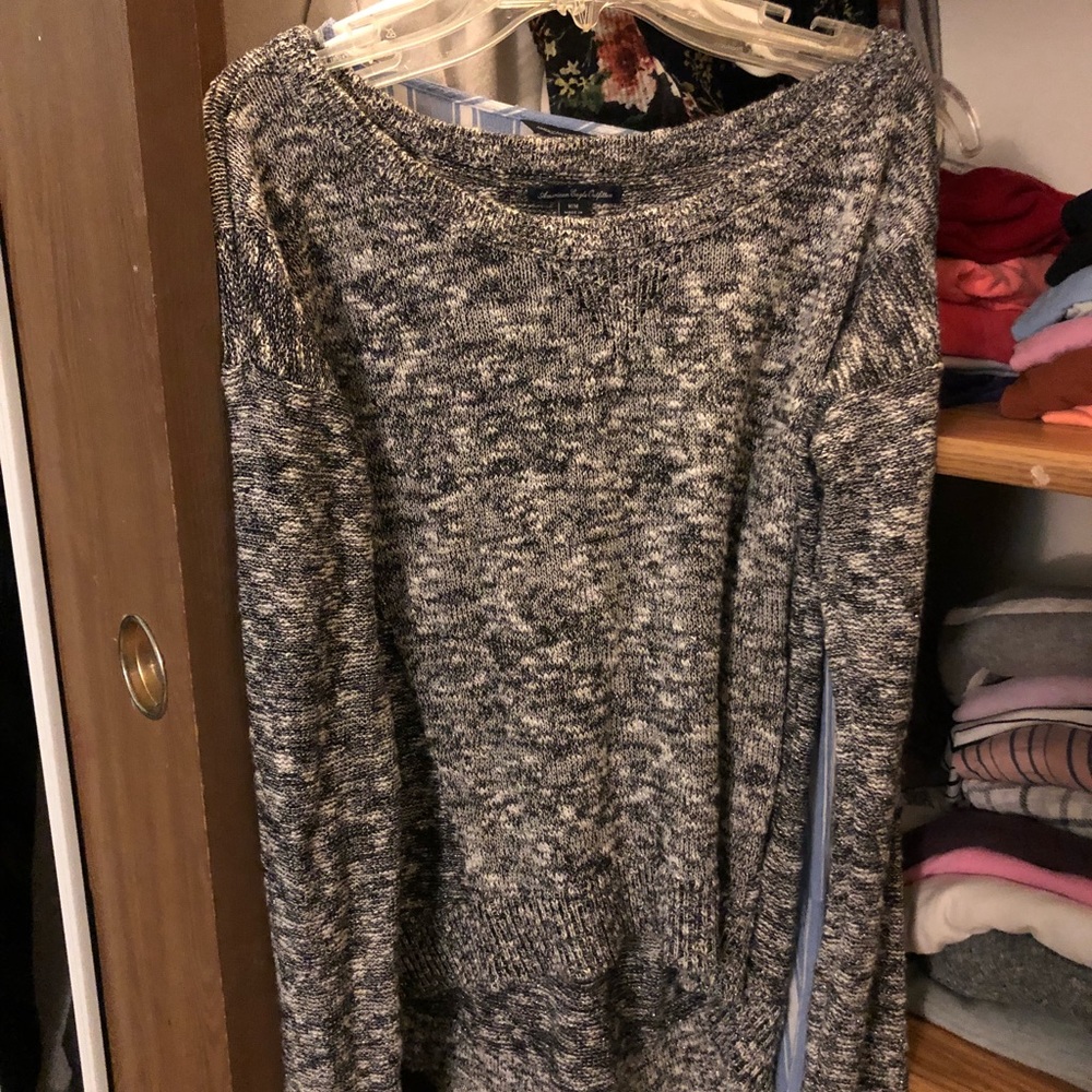 AMERICAN EAGLE COMFY SPARKLY SWEATER